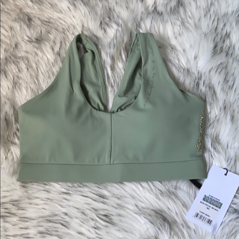 Gymshark X Whitney Simmons V2 Sports Bra - Picture 2 of 9